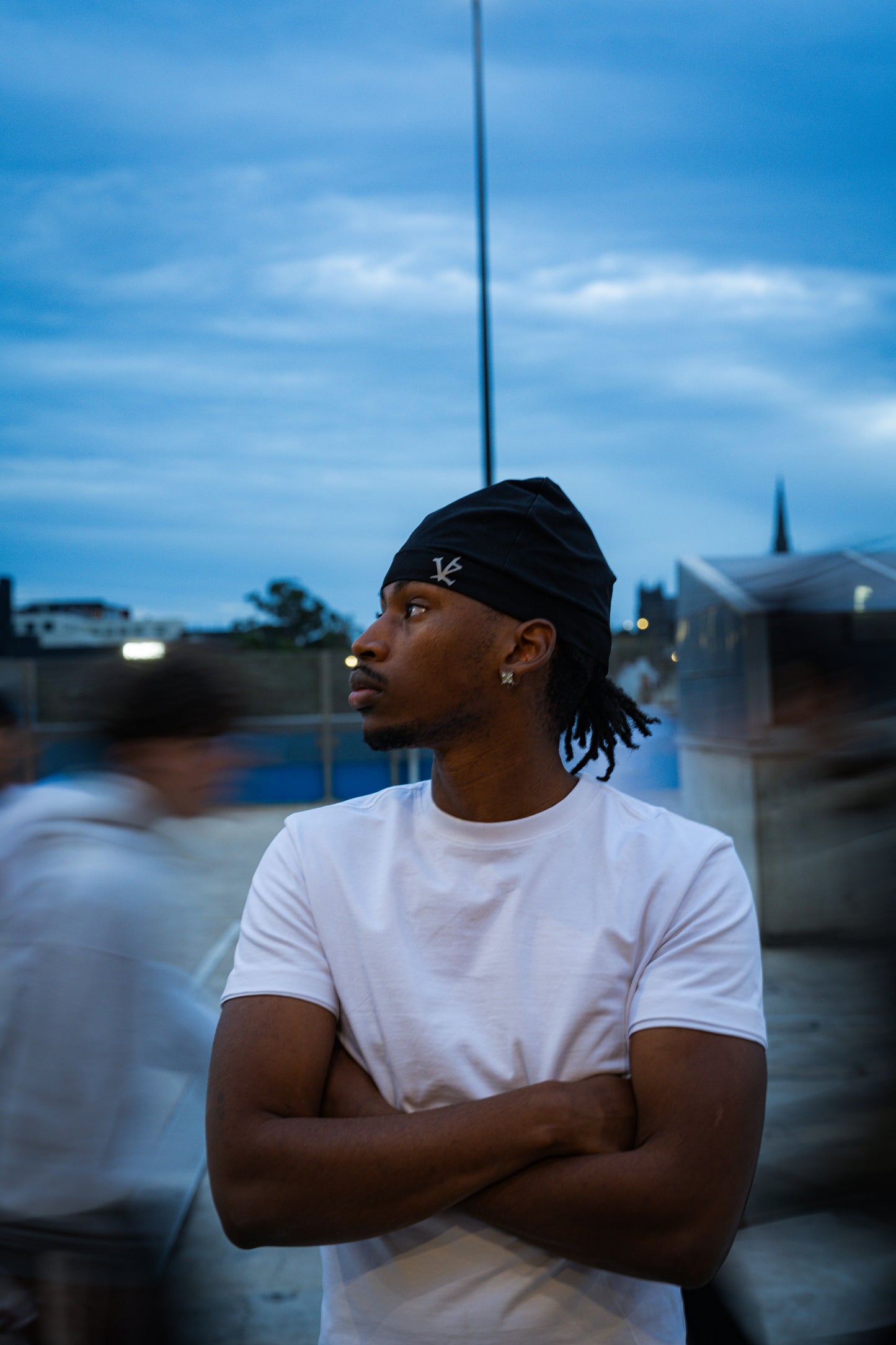 Black-reflective Skull cap