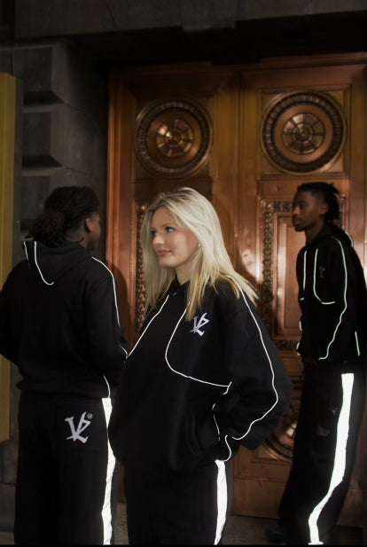 Black Reflective (Hoodie)